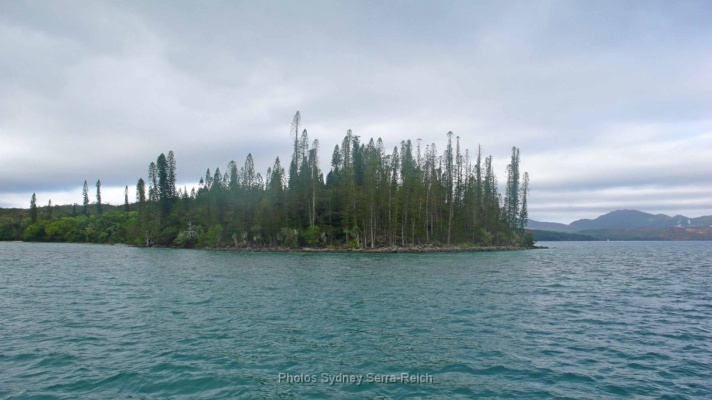 2 L ilot Casy dans la baie de Prony.JPG -  L'iilot Casy dans la baie de Prony. Août 2014